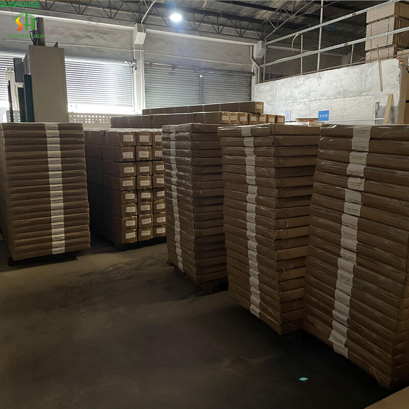 Outdoor Wpc Wall Panel Board Wood Plastic Composite Grille Panel for Open-Air Courtyard