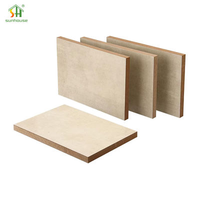 Un buon prezzo. Uso della decorazione esterna interna del pannello MDF di grado mobili per l'uso in applicazioni di costruzione di edifici in linea
