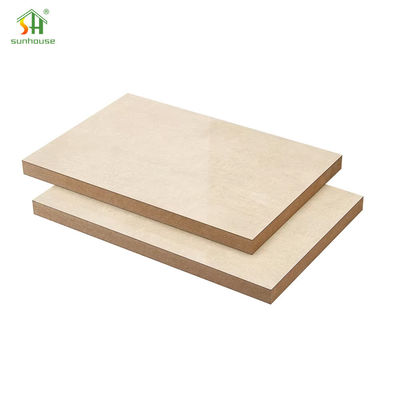 Un buon prezzo. Pannello in MDF melaminico impermeabile ecologico per impiallacciatura per uso interno ed esterno in linea