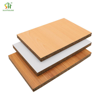 Un buon prezzo. Pannello truciolare melaminico Pannello truciolare melaminico per uso decorazione interna ed esterna in linea